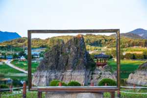 丹阳郡岛潭三峰