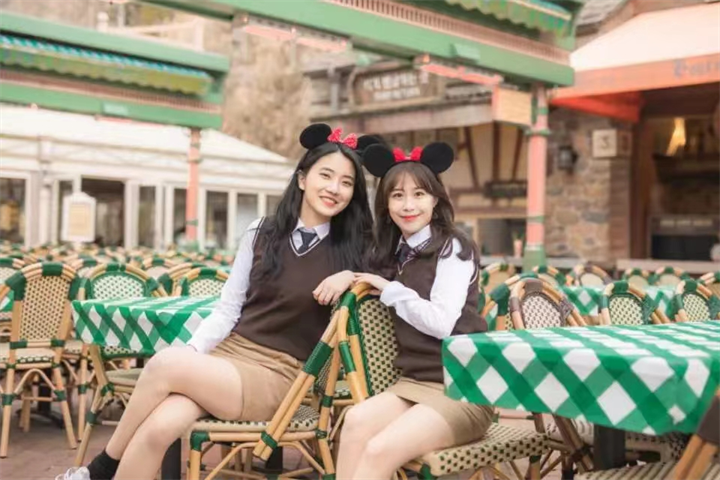 校服 校服