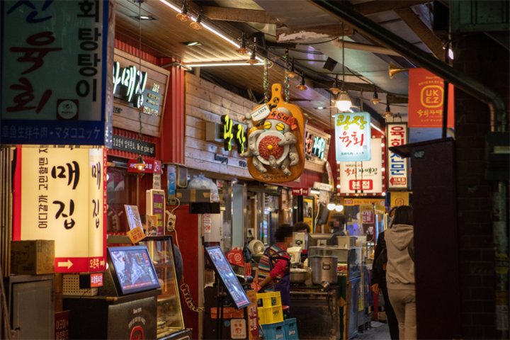 广藏市场5