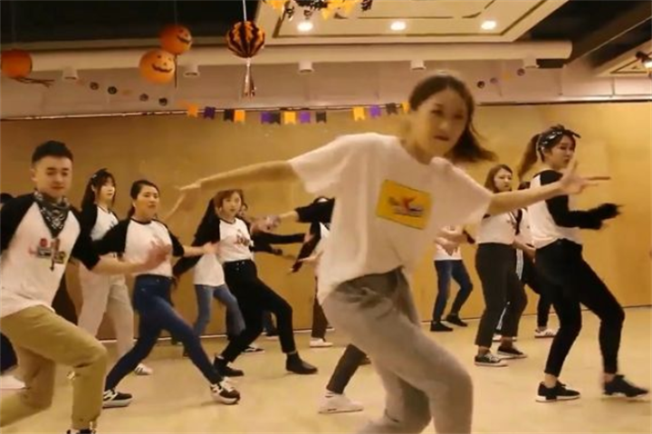 Real K-Pop Dance5 Real K-Pop Dance5