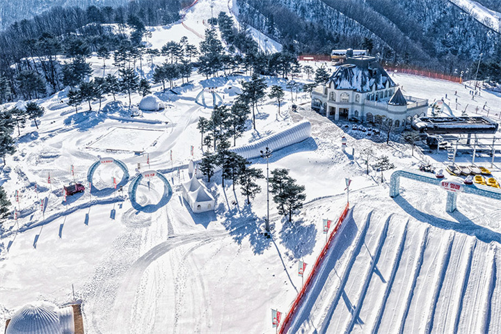 滑雪1 (2) 滑雪1 (2)