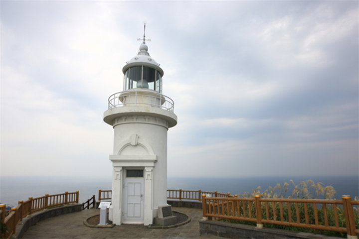 灯塔2