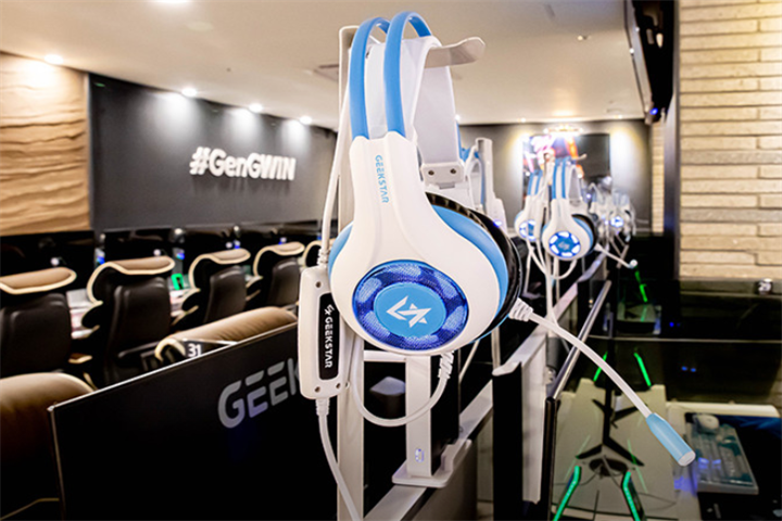 Gen.G PC CAFE8 Gen.G PC CAFE8