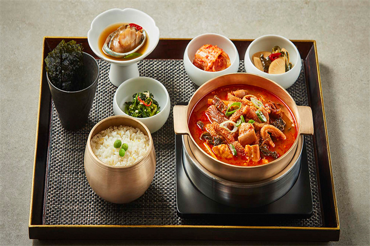 餐厅5 餐厅5