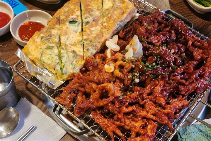 애리꼼닭발2